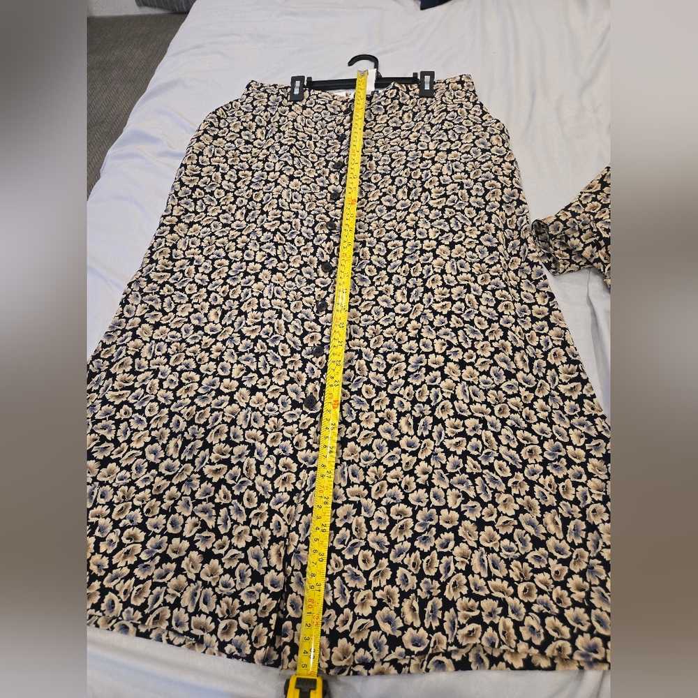 Rena Rowan Black and Cream Midi Pencil Skirt Set - Picture 9 of 10